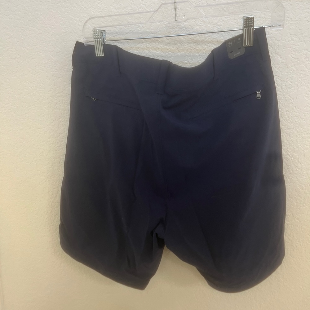 J Crew 9” Tech Shorts - Picture 4 of 4